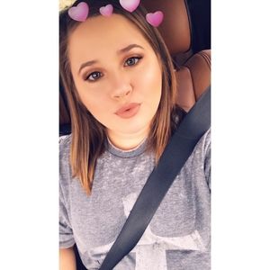 Meet your Posher, Shelby